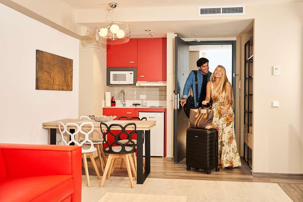 Gran Evenia Panamá Hotel Cidade do Panamá Quarto foto A typical apartment